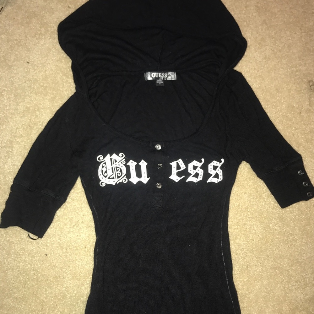 Guess hooded t shirt size small